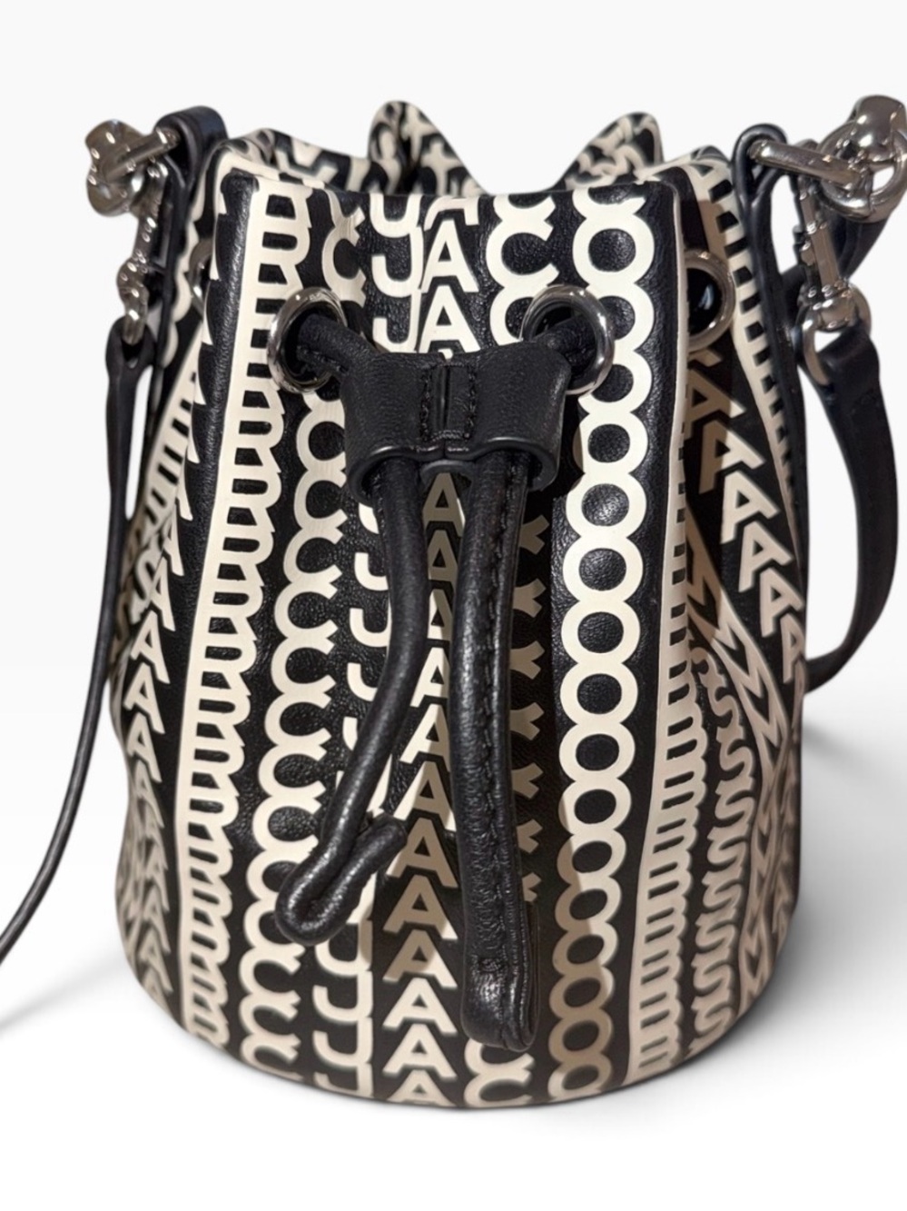 Marc Jacobs Black and White Logo Mini Bucket Bag - Picture 3 of 8